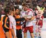 El Naturhouse juega contra el Bar�a que celebra la Liga