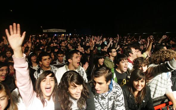 Concierto de 13 Forajidos y Despistaos